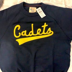 Todd Snyder x Champion pullover sweatshirt. 100% cotton and nylon